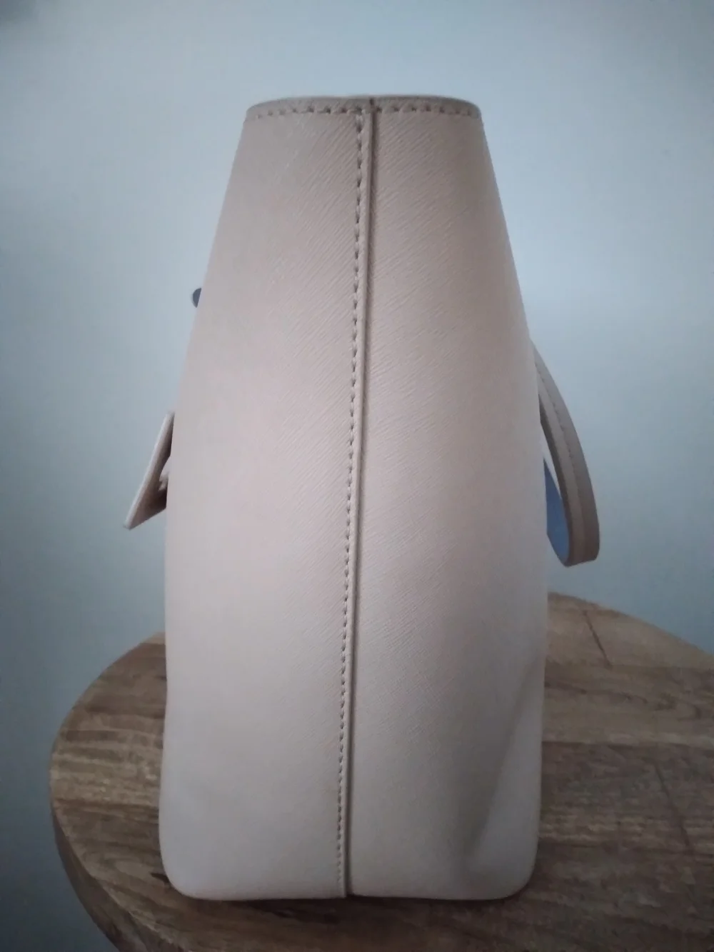 Kate Spade Light Pink tote with blue tag